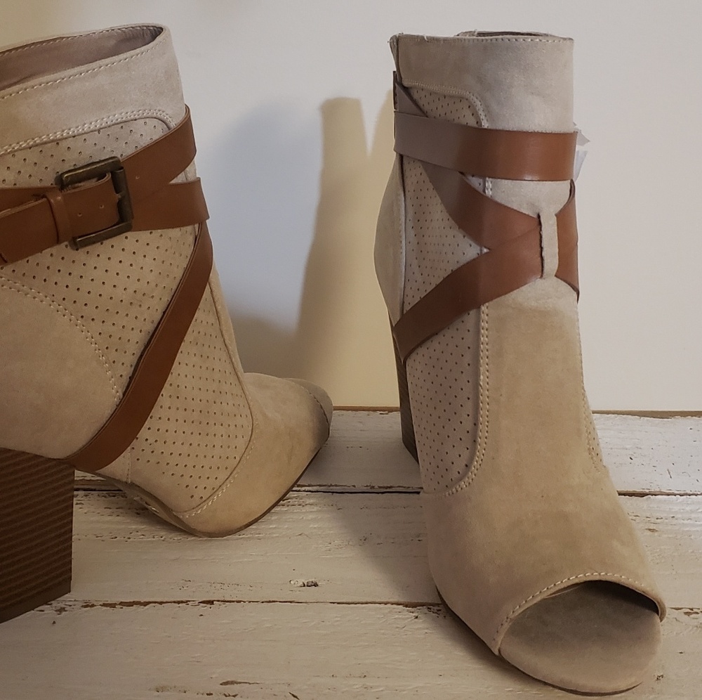 Tan Open Toe Booties - image 2